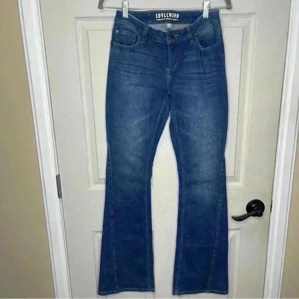 IDYLLWIND Women’s Low Rise Boot Cut Mid Wash Denim Jeans Sz 4